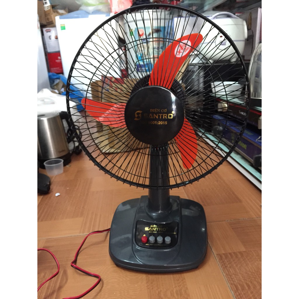 QUẠT ĐỂ BÀN KẸP BÌNH ẮC QUY 12V Loại có tút năng