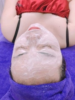 Mặt nạ trắng da