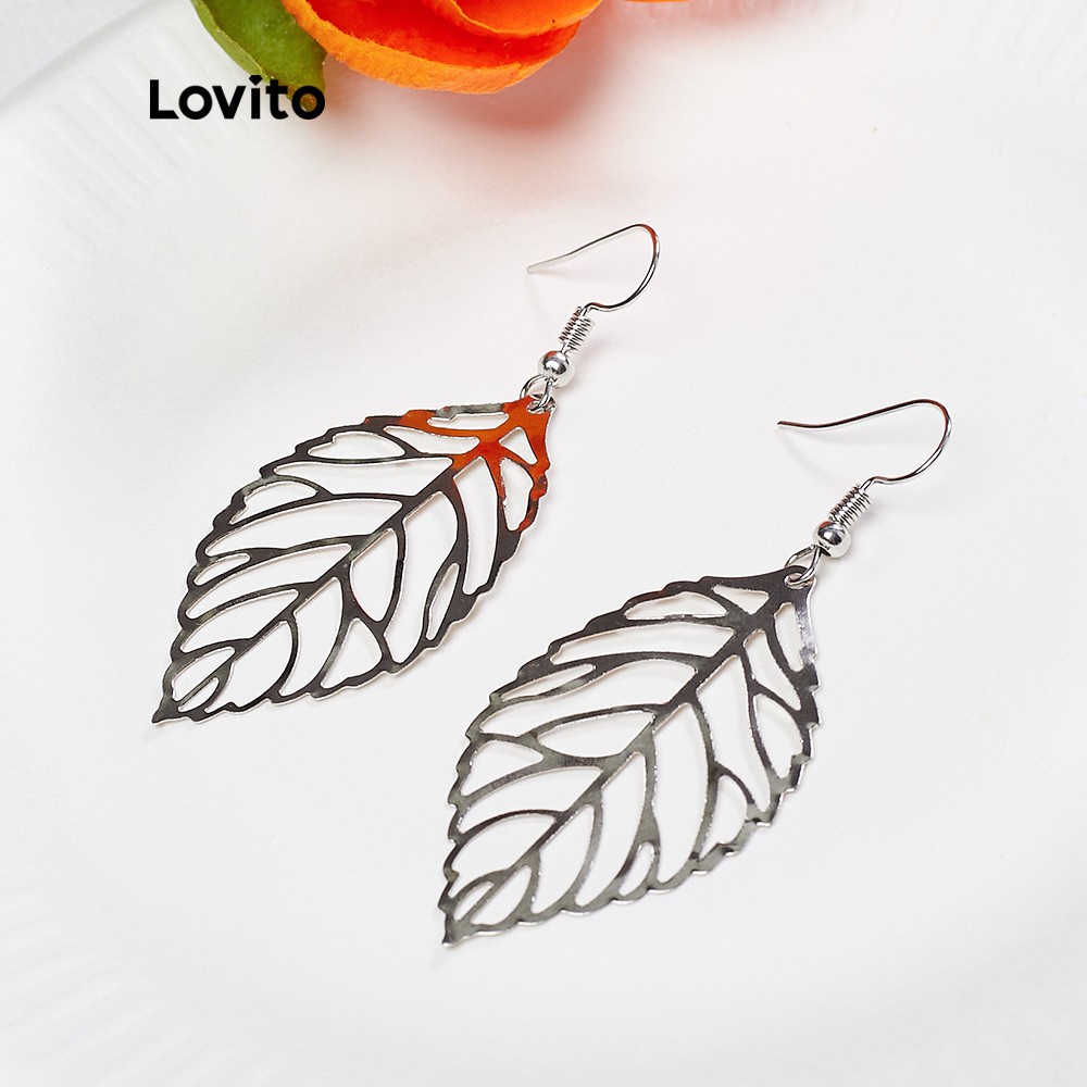 Lovito Bông tai kim loại hình chiếc lá màu vàng/bạc A07002