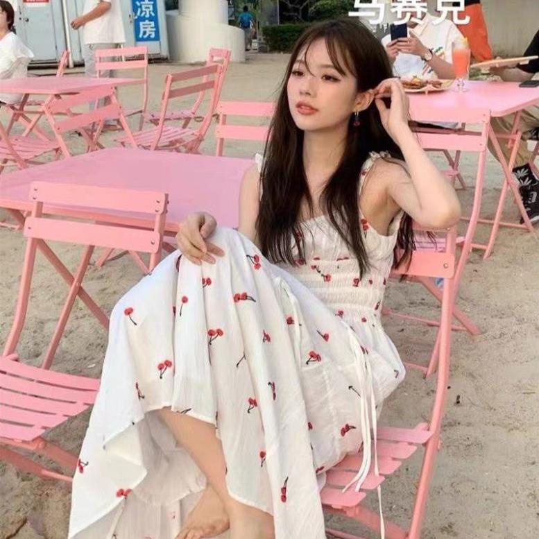 Váy 2 dây maxi họa tiết cherry dễ thương | BigBuy360 - bigbuy360.vn