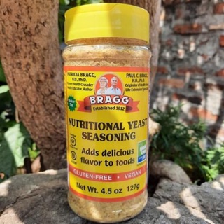 Nấm men dinh dưỡng Bragg Nutritional Yeast 127g