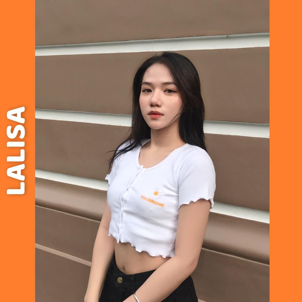 Áo Croptop Nữ Cổ Vuông Tay Ngắn LALISA Áo Crt Ôm Body Hoa Cúc Có Nút Bấm Đẹp Kiểu Ulzzang Hàn Quốc Jennie Sexy AO006
