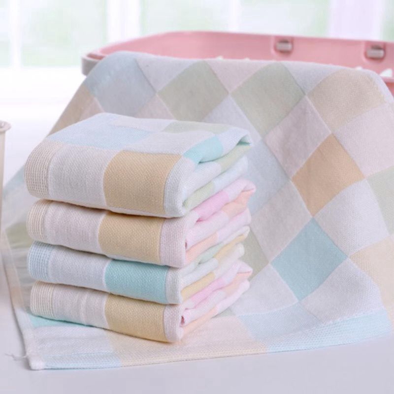 Khăn tắm dành cho bé làm từ cotton mềm mại