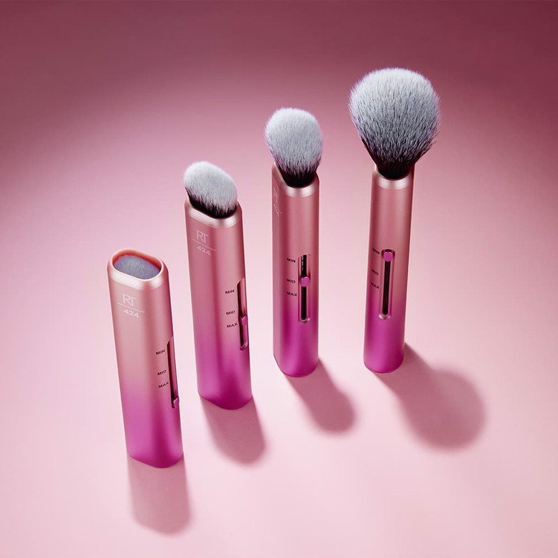 Cọ Má Hồng Và Tạo Khối Real Techniques Cheek