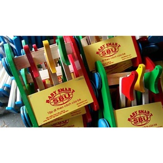Xe tập đi bằng gỗ 3 con gà cao cấp cho bé yêu