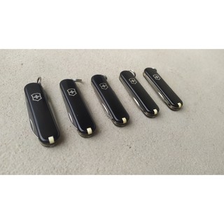 Dụng cụ đa năng Victorinox Classic SD (Màu Đen)
