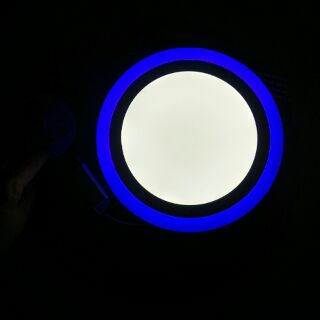 Đèn Led ốp nổi viền xanh
