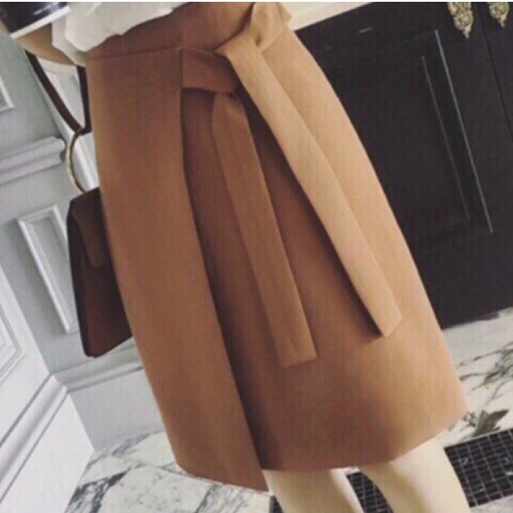 [CV_CHỮ A] CHÂN VÁY CHỮ A vạt lệch buộc nơ thời trang công sở | BigBuy360 - bigbuy360.vn