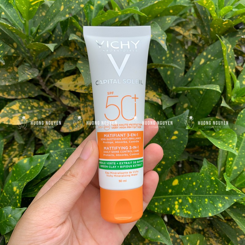 Kem Chống Nắng Vichy Capital Soleil SPF 50+ Matifiant 3-in-1 50ml Xanh