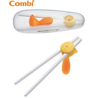 Đũa tập ăn có hộp màu cam Combi