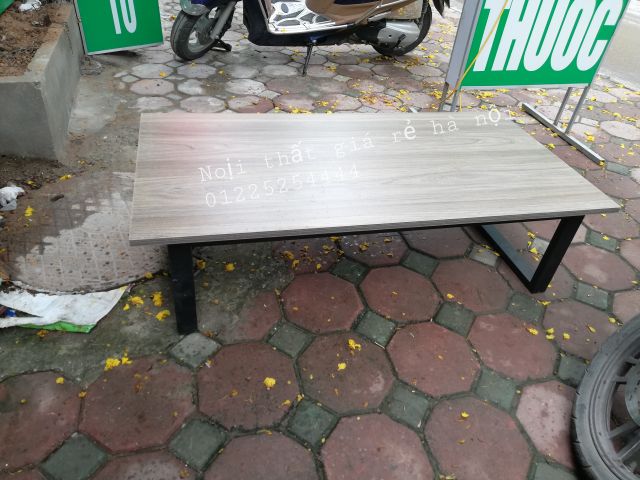 Bàn làm việc bệt 120  x 60