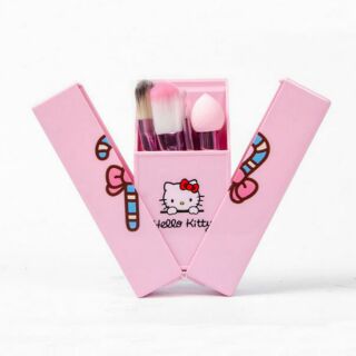Bộ cọ trang điểm kitty