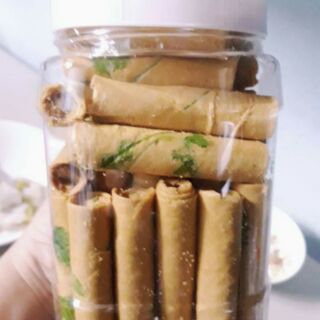 Bánh ống ngò