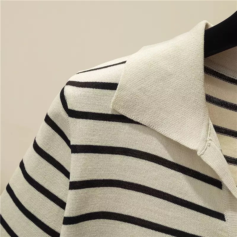 Áo thun len nữ tay ngắn polo kẻ ngang striped shirt màu be hàng loại 1 (Có sẵn - Ảnh thật shop chụp) | BigBuy360 - bigbuy360.vn