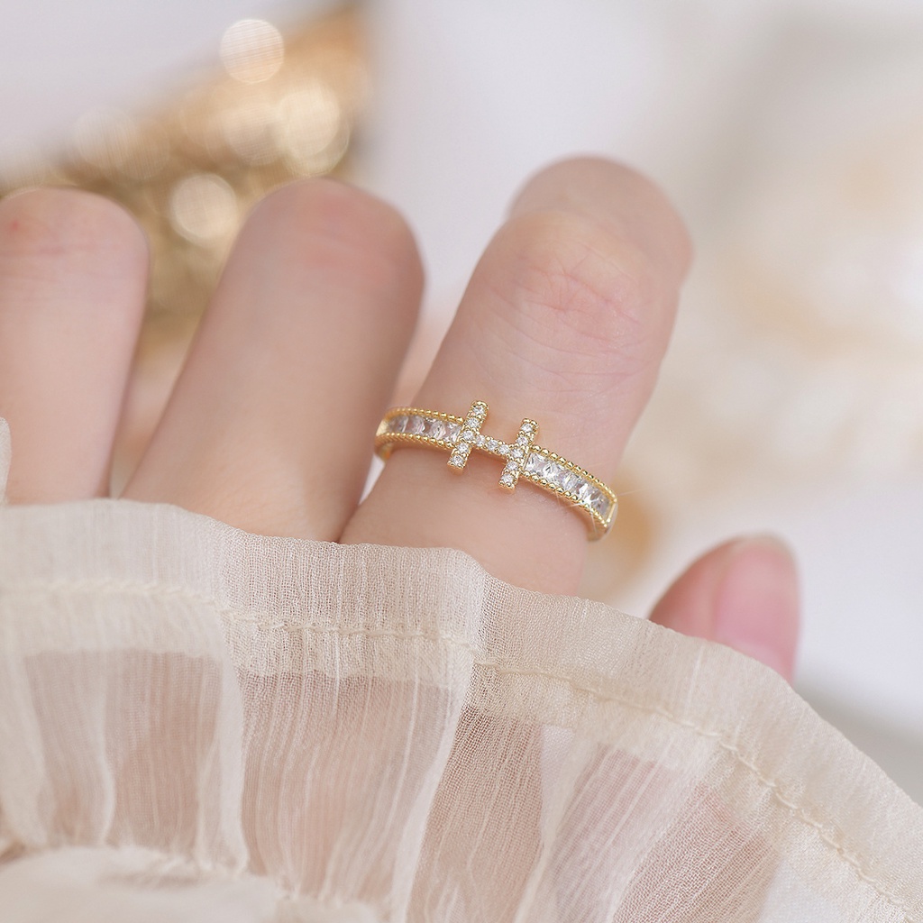 Nhẫn Hở Mạ Vàng 18K Đính Đá Zircon Sang Trọng