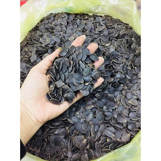 Hạt bí đen (chưa rang chín)