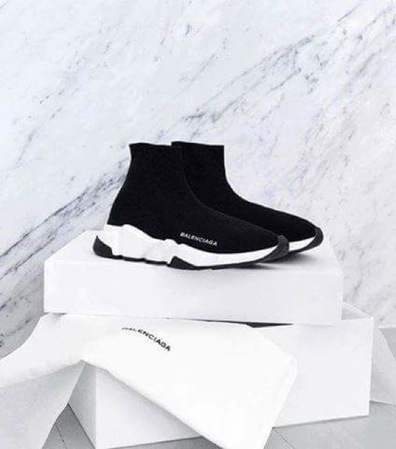 Giầy thê thao sneaker cao cổ đen trắng trun co giãn bốn chiều