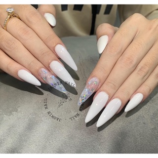 [Mã NHUQAD giảm 10% đơn 100k][NAIL BOX] Nailbox móng úp thiết kế sẵn mẫu trắng ẩn bướm phản quang