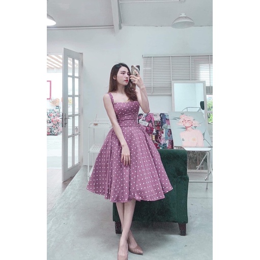 Váy xoè chấm bi