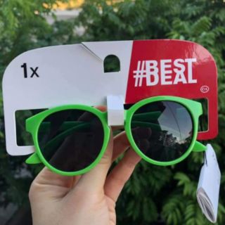 Kính mắt chống tia uv cho bé