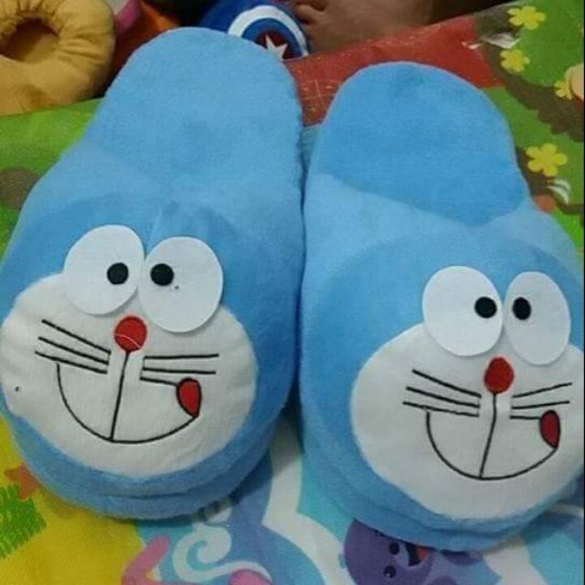 Dép bông doremon