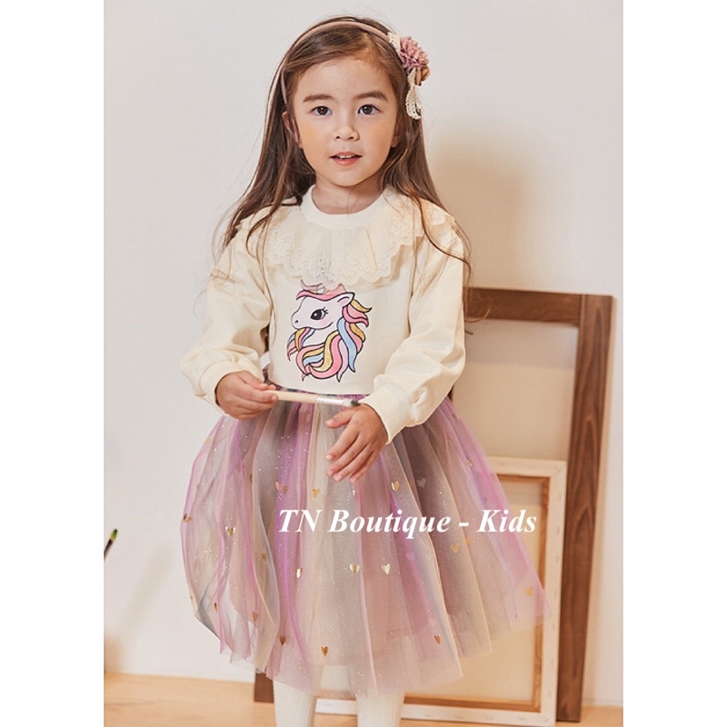 Đầm sweater phối ren cầu vòng hoạ tiết ngựa pony 2022