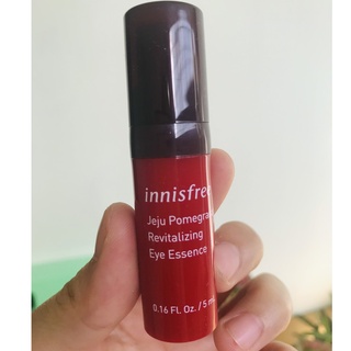 Kem dưỡng mắt ngăn ngừa lão hóa từ lựu innisfree Jeju Pomegranate Revitalizing Eye Essence 5ml
