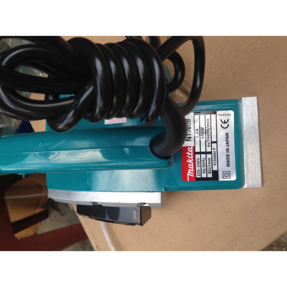 MÁY BÀO GỖ MAKITA _N1900B_600W