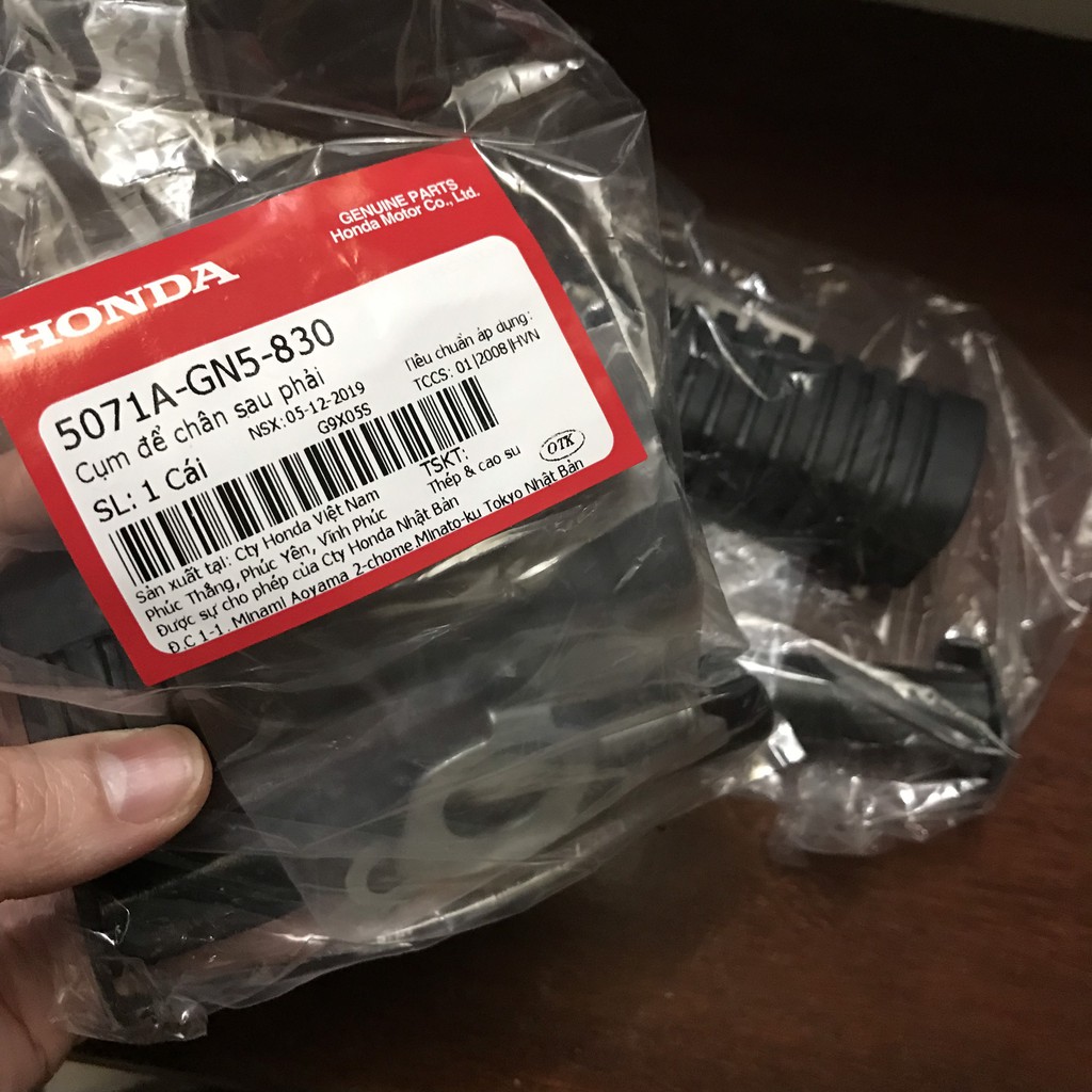 GÁC CHÂN SAU XE SUPER DREAM