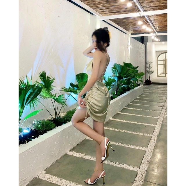 Đầm Lụa Satin Cổ Đổ Sang Chảnh