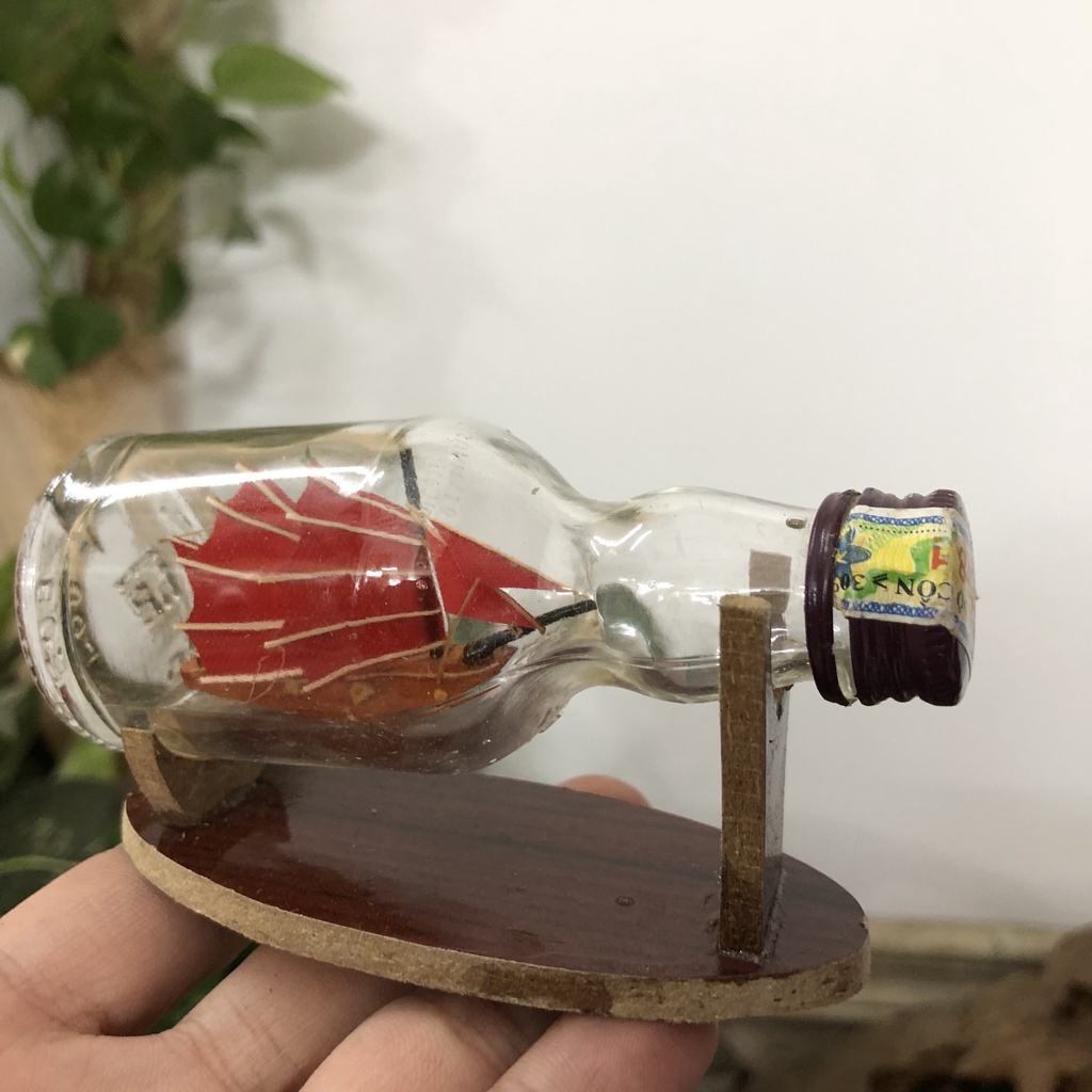 Mô hình thuyền buồm gỗ trong chai thủy tinh, mô hình trang trí để bàn, decor phòng làm việc, quà tặng