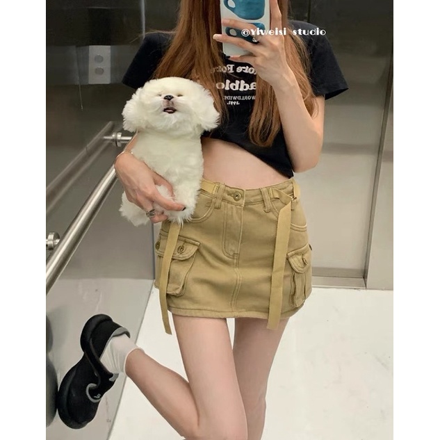 Chân váy be túi hộp