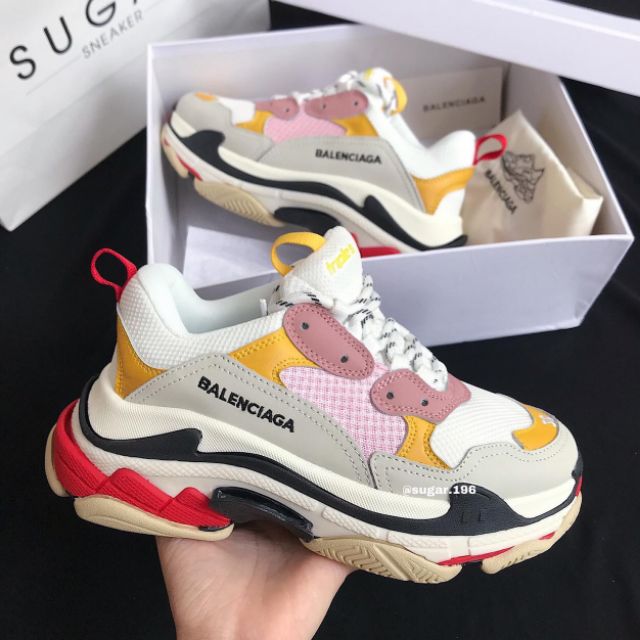 Giay balenciaga trips