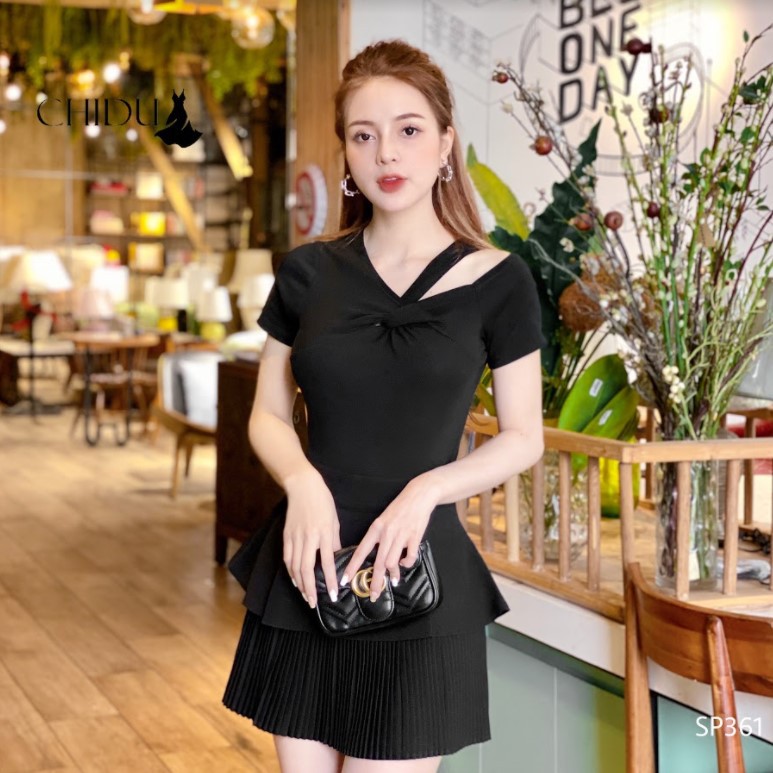 [ Mã WASTAPR giảm 10K đơn 50K] CHIDU Áo phông nơ ngực xinh xắn SP361 | BigBuy360 - bigbuy360.vn