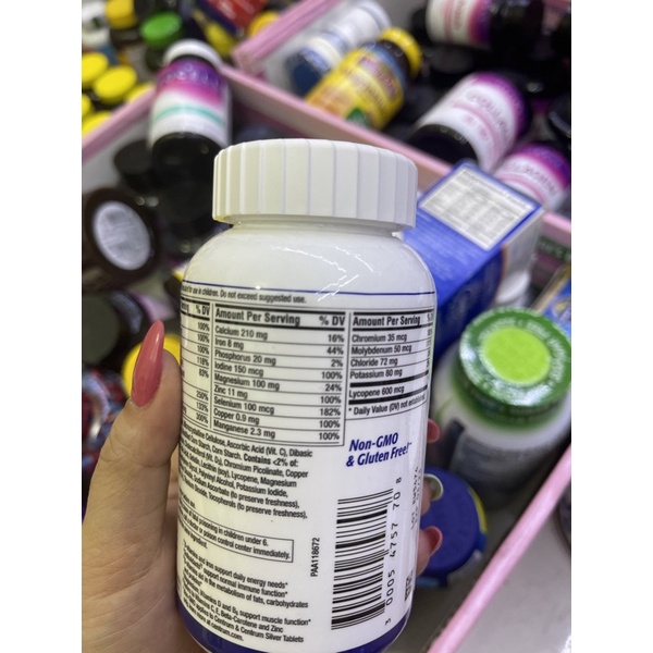 Centrum silver men 50 cho nam trên 50 tuổi, dưới 50 tuổi.