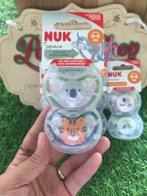 Bộ 2 ti giả NUK Space silicone đầu dẹt 0-6 tháng tuổi