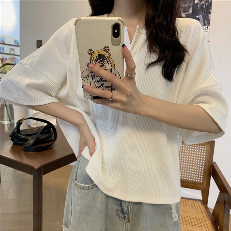 [Mã 11FASHIONSALE1 giảm 10K đơn 50K] Áo thun phông nữ tay lỡ form rộng cổ tròn đính cúc có ảnh thật | BigBuy360 - bigbuy360.vn