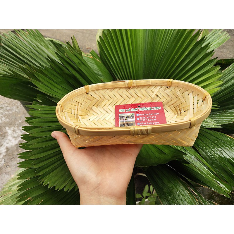 Khay tre đựng bánh mì xinh xắn hình ovan