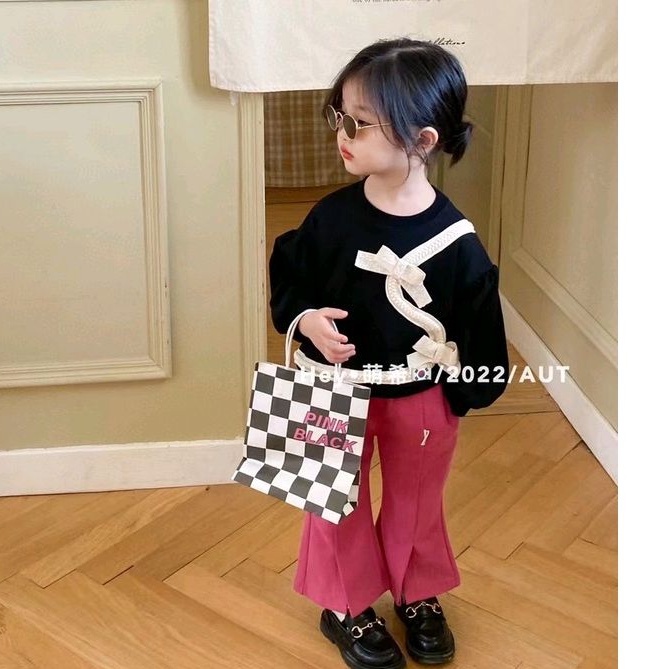 Set Bộ Sang Chảnh Áo Đen Quần Hồng Vải Da Cá Mặc Thu Đông Cho Bé Gái