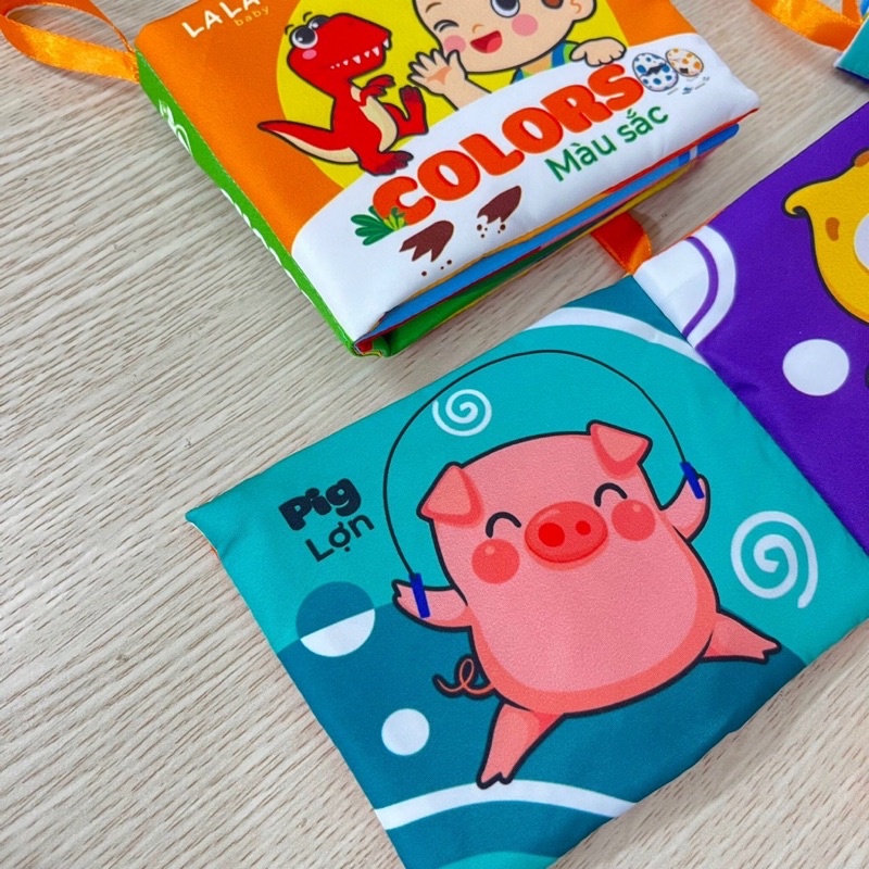 Sách vải cho bé 0-1 tuổi của Lalala Baby