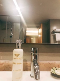 Truyền trắng Qlady