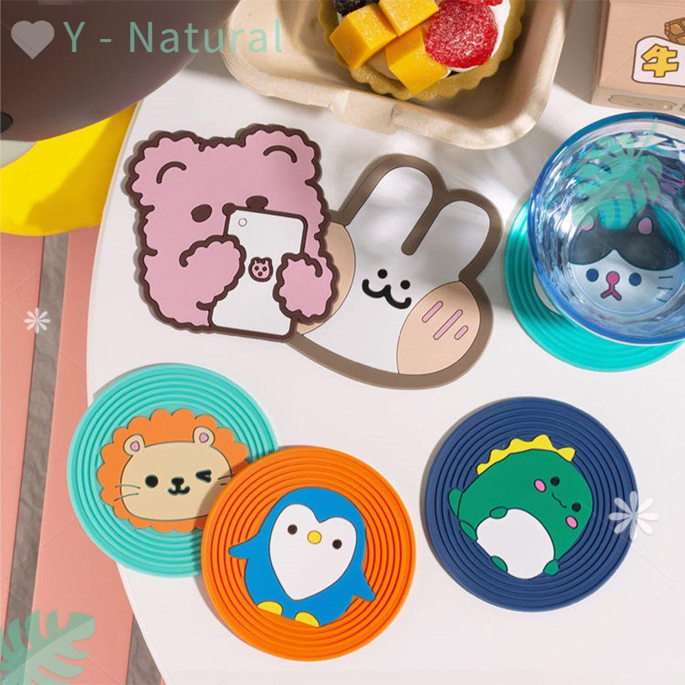 Tấm lót cốc bằng silicon cách nhiệt họa tiết hoạt hình dễ thương