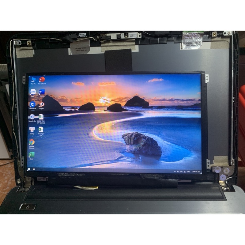 s6-2311 màn laptop 11.6inch slim 2 tai bên hông rã máy, không bảo hành