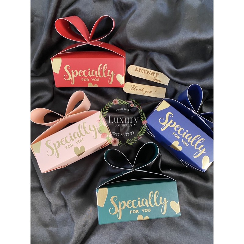 [ẢNH THẬT + CLIP] Hộp quà đựng son siêu đẹp nhiều loại | BigBuy360 - bigbuy360.vn