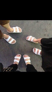Dép siêu nhẹ Thái