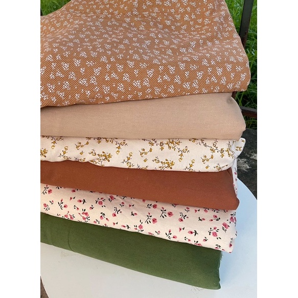 Vải linen hoa nhí may váy áo, mũ cho bé, váy đôi mẹ con