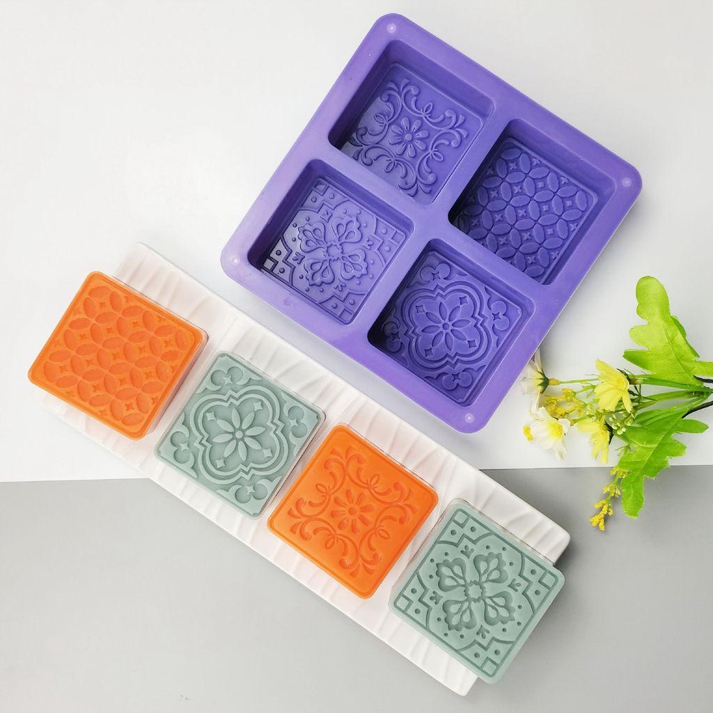 Khuôn Silicone Làm Bánh Trung Thu 4 Ngăn Tiện Dụng