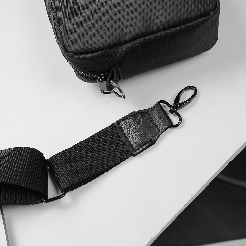 Túi Đeo Chéo MLB Mini Bag Nylon Logo Kim Loại | BigBuy360 - bigbuy360.vn