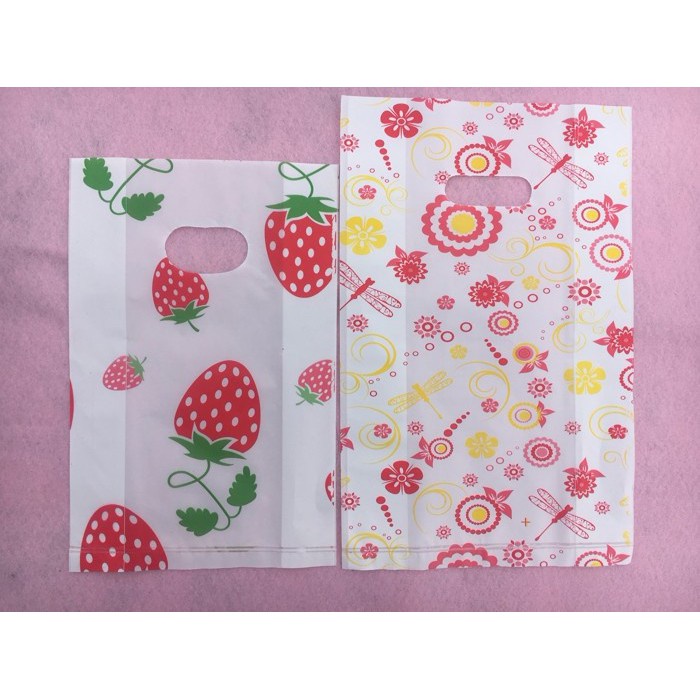 Nửa kg túi xốp bọc ni lông in hình hoa văn bao đựng quần áo hàng hóa giày dép