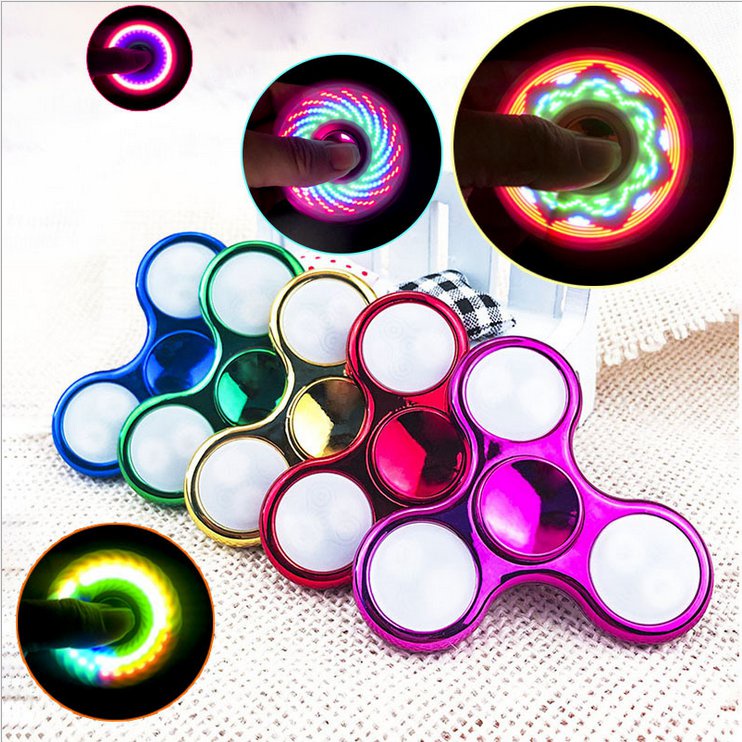 Con Quay Đồ Chơi spinner Có ĐèN led GiúP GiảM stress